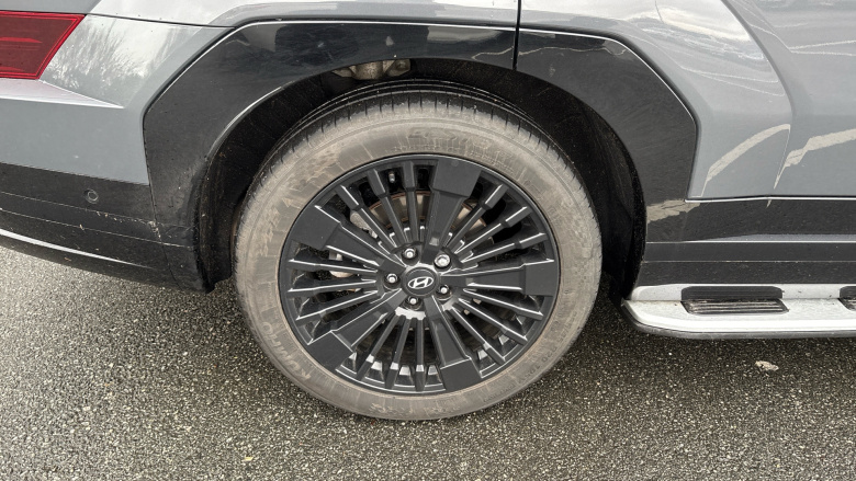 Hyundai SANTA FE 1.6 TGDi Plug-in Hybrid Calligraphy 5dr 4WD Auto Estate